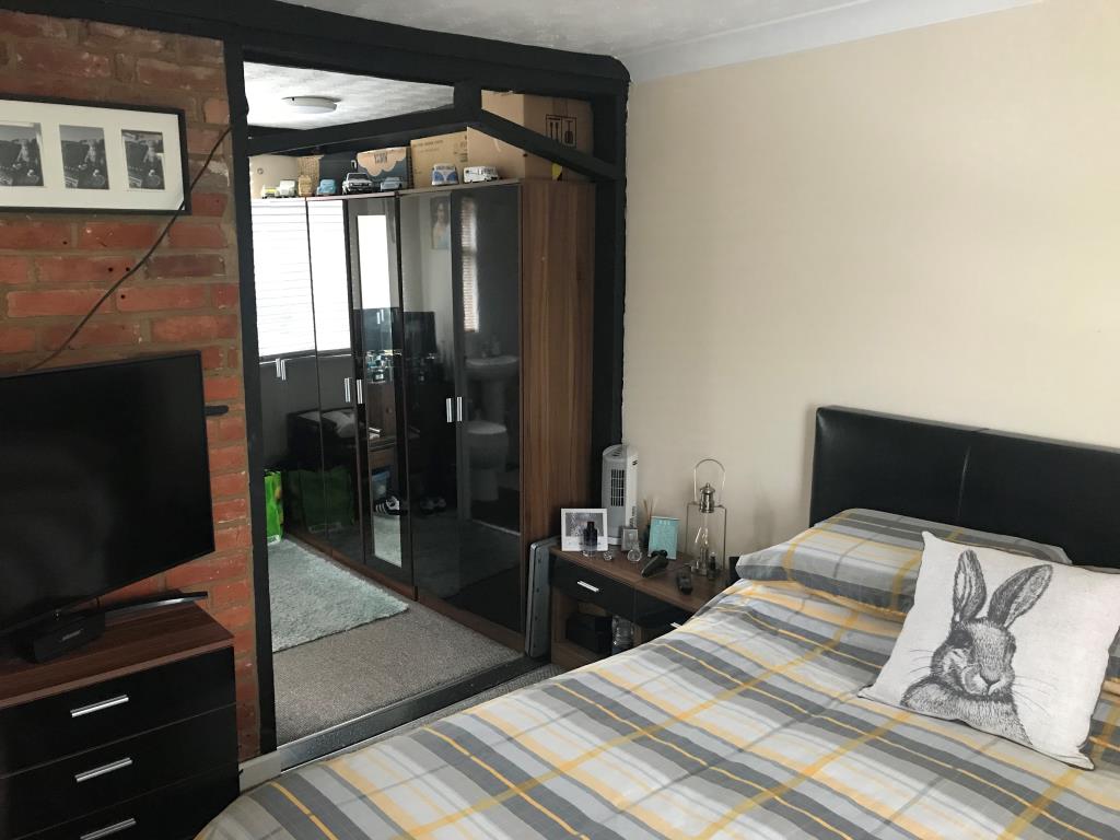 Lot: 91 - REFURBISHED COTTAGE FOR INVESTMENT -